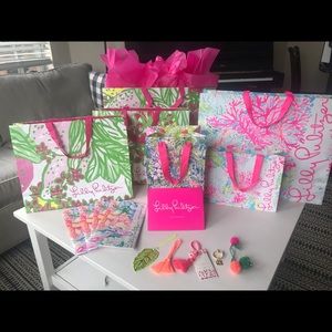 Lilly Pulitzer Gift Wrap Set